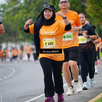 Runner Photo 8486570
