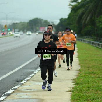 Runner Photo 8486576