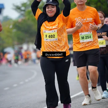 Runner Photo 8486596