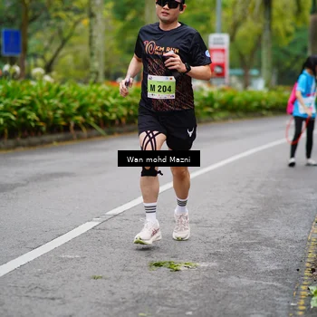 Runner Photo 8486625