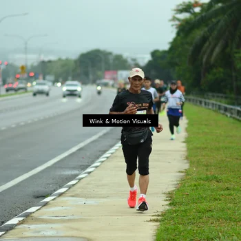 Runner Photo 8486635