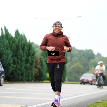 Runner Photo 8486656