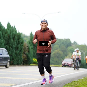 Runner Photo 8486658