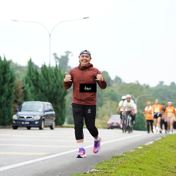 Runner Photo 8486685