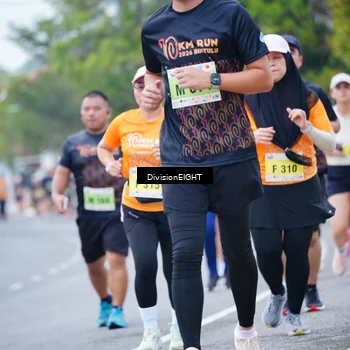 Runner Photo 8486696