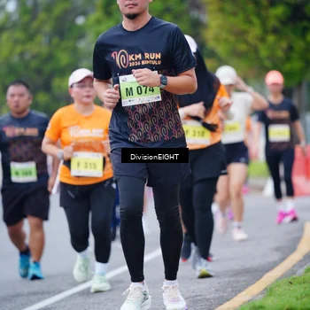 Runner Photo 8486722