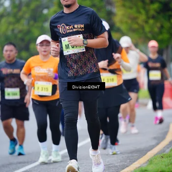 Runner Photo 8486741