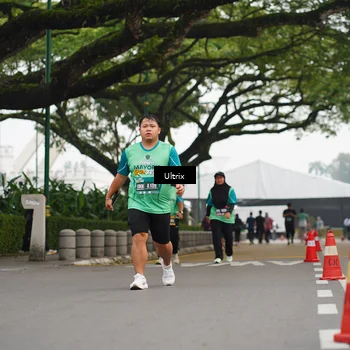 Runner Photo 8486757