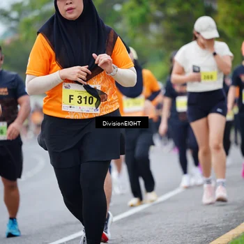 Runner Photo 8486763
