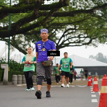 Runner Photo 8486767