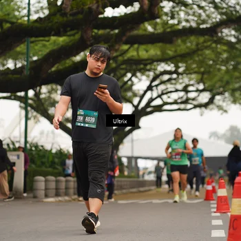 Runner Photo 8486787