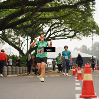 Runner Photo 8486798