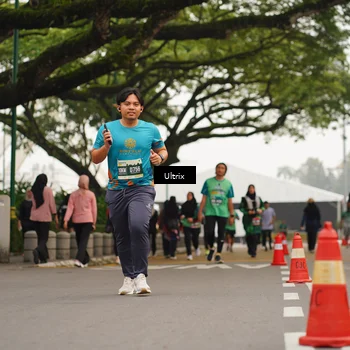 Runner Photo 8486826