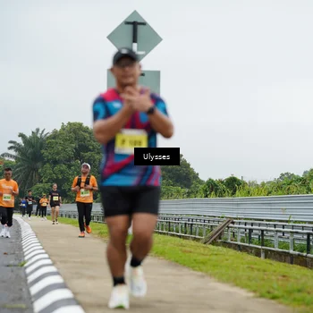 Runner Photo 8486881
