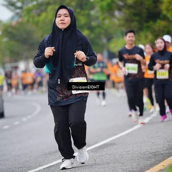 Runner Photo 8486905