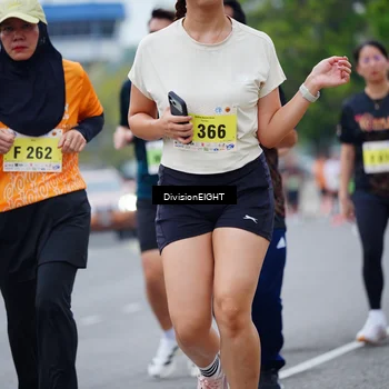 Runner Photo 8486921