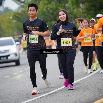 Runner Photo 8486951