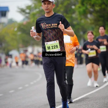 Runner Photo 8486969
