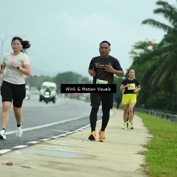 Runner Photo 8486987