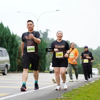 Runner Photo 8487005