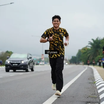 Runner Photo 8487013