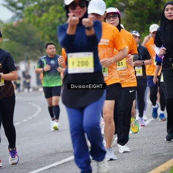 Runner Photo 8487015