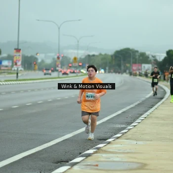 Runner Photo 8487038