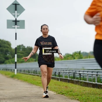 Runner Photo 8487056