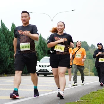 Runner Photo 8487064