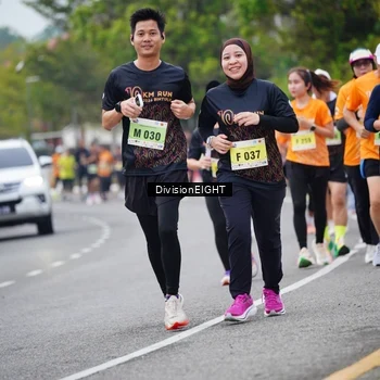 Runner Photo 8487073