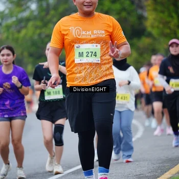 Runner Photo 8487078
