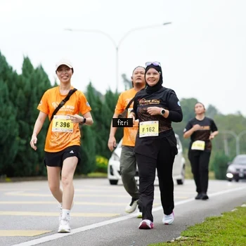 Runner Photo 8487083