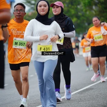 Runner Photo 8487116
