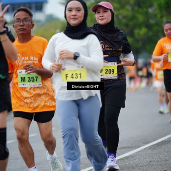 Runner Photo 8487130