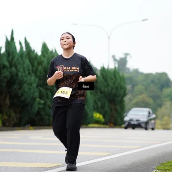 Runner Photo 8487136