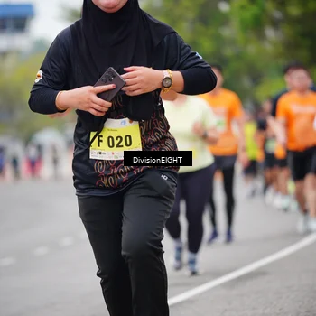 Runner Photo 8487157