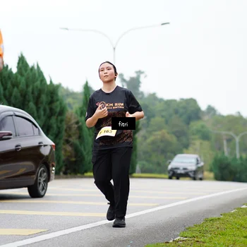 Runner Photo 8487165