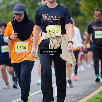 Runner Photo 8487171