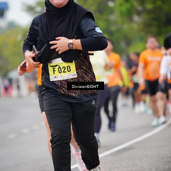 Runner Photo 8487186