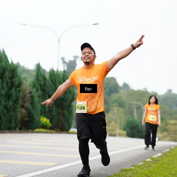 Runner Photo 8487213