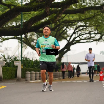 Runner Photo 8487265
