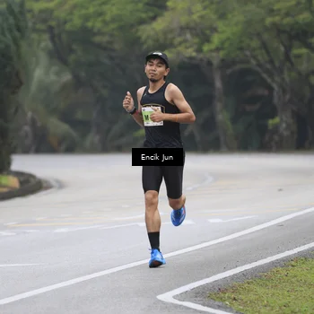 Runner Photo 8487273
