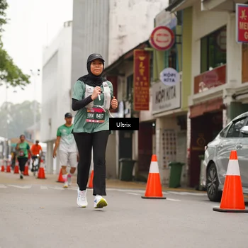 Runner Photo 8487274