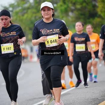 Runner Photo 8487283