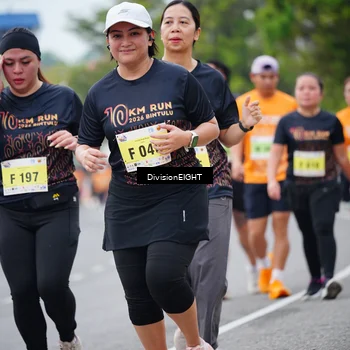 Runner Photo 8487292
