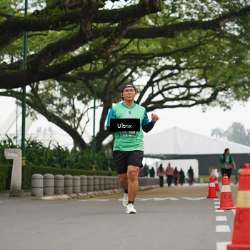 Runner Photo 8487297