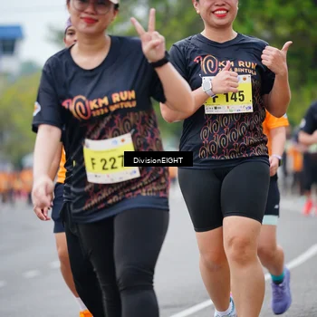 Runner Photo 8487353