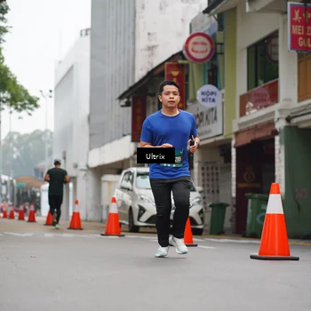 Runner Photo 8487365