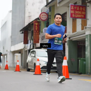 Runner Photo 8487376