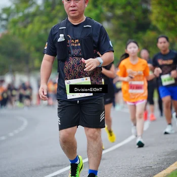 Runner Photo 8487420